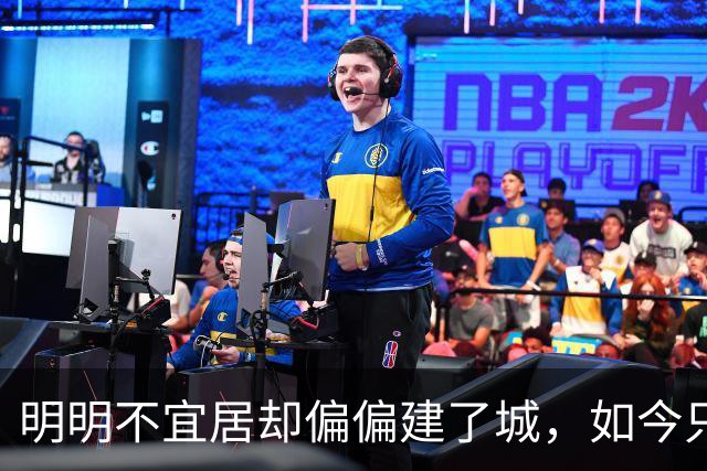 明明不宜居却偏偏建了城，如今只剩几千人，路边全是遗弃的汽车